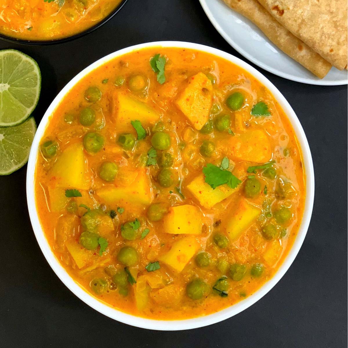 POTATOE PEAS CURRY
